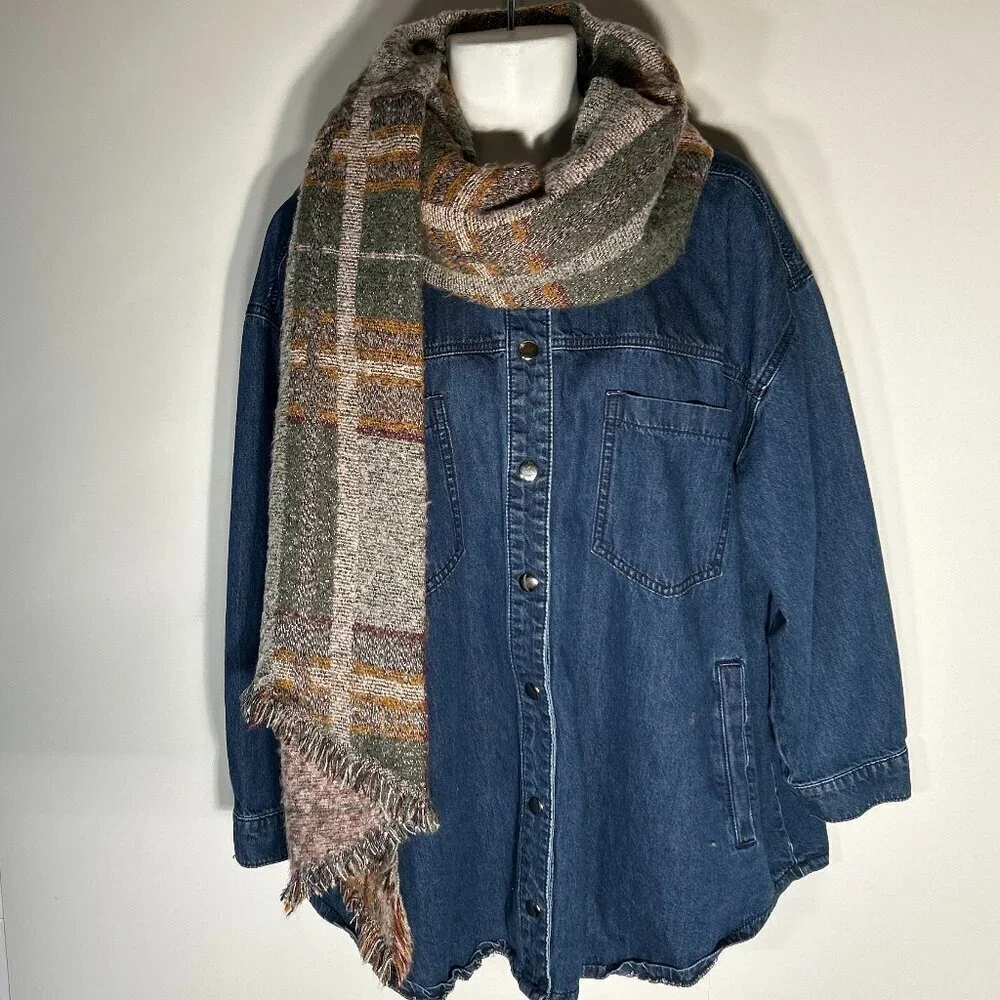 Vince Camuto Reversible Scarf / Wrap Old $ Quiet Luxury Academia Heritage Staple